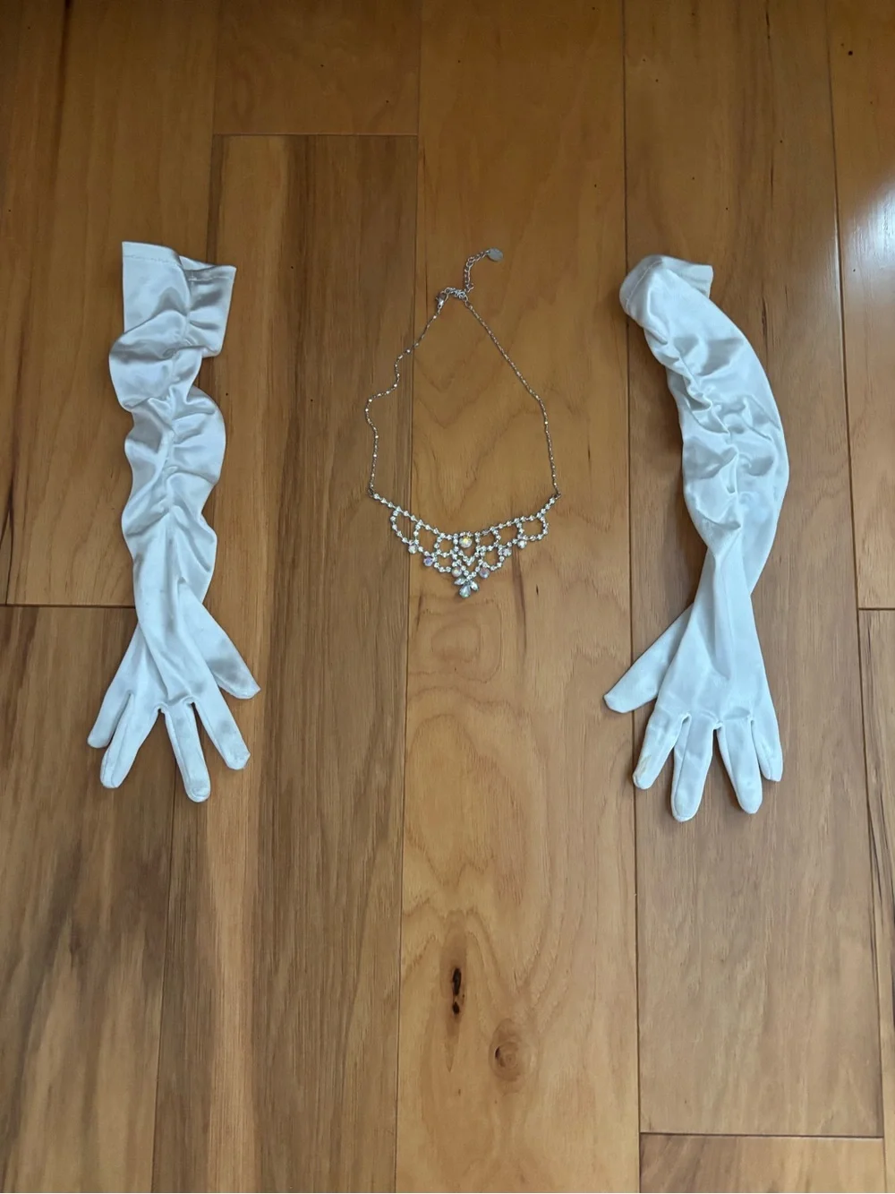Sequin V-Neck Movie Star Costume in White
